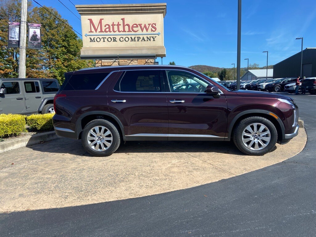 2024 Hyundai Palisade SEL photo 3