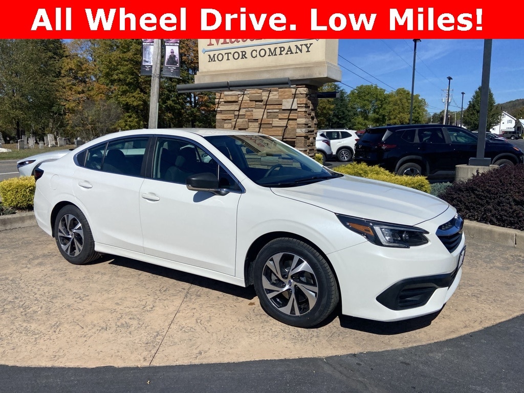 2022 Subaru Legacy Base's photo