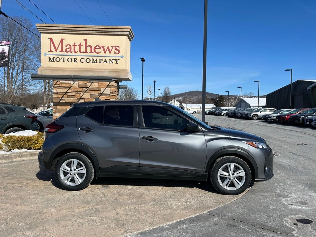 Used 2021 Nissan Kicks S SUV