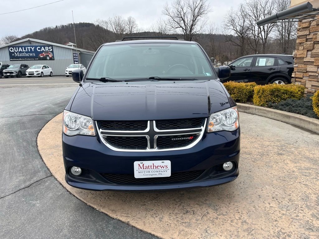 Used 2017 Dodge Grand Caravan SXT Van