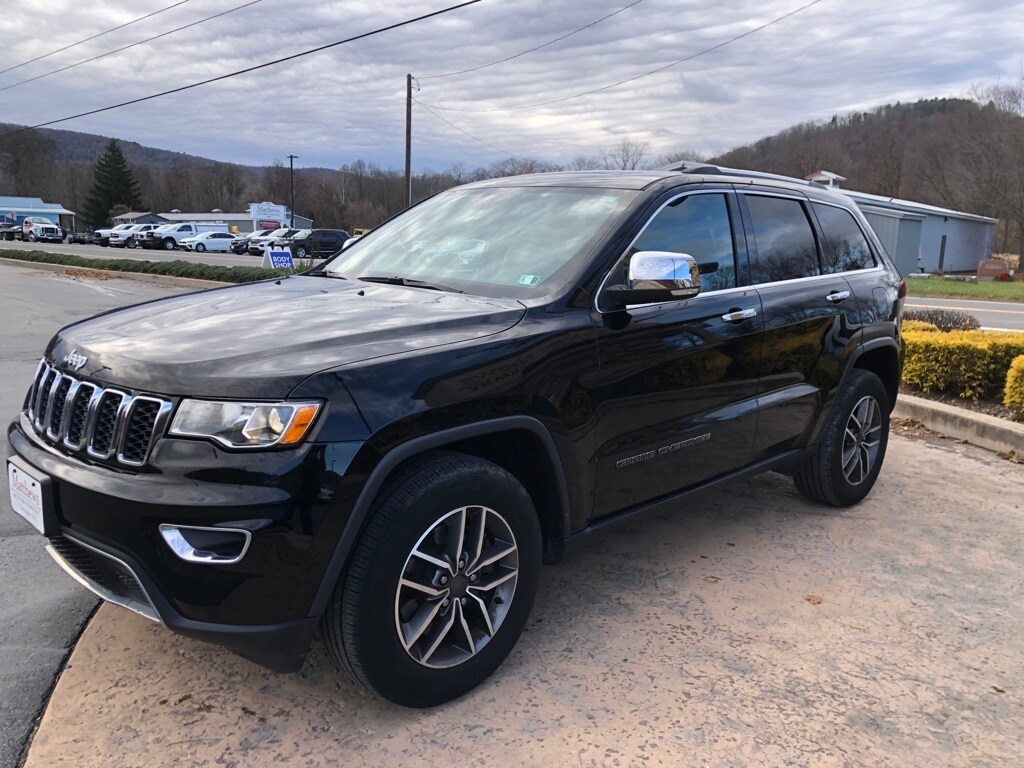2021 Jeep Grand Cherokee Limited photo 2