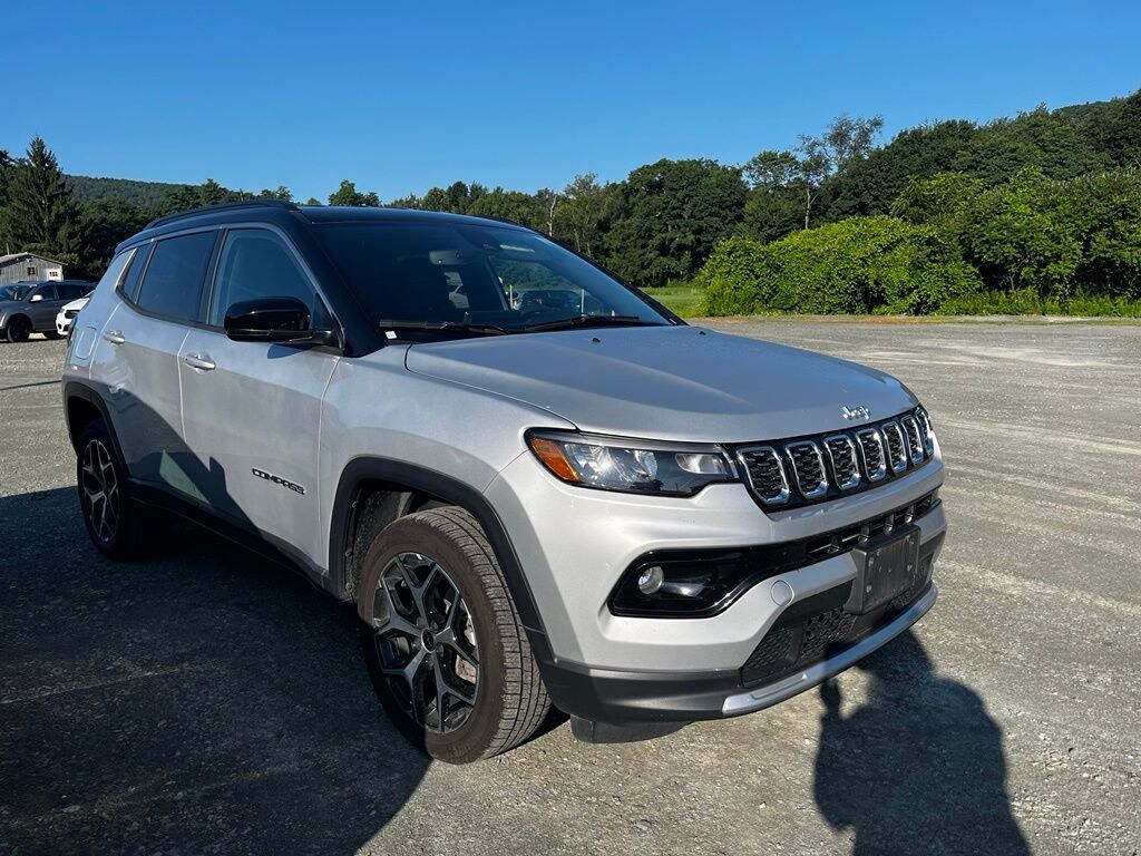 Used 2025 Jeep Compass Limited SUV