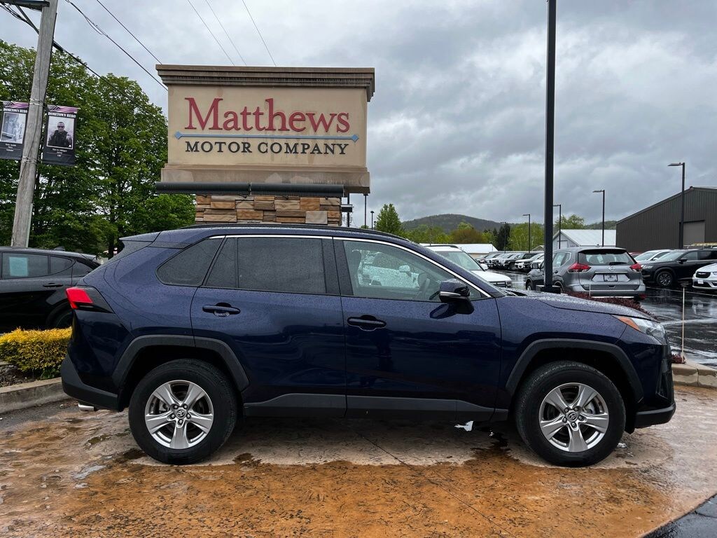 Used 2025 Toyota RAV4 XLE SUV