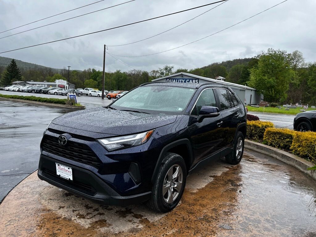 Used 2025 Toyota RAV4 XLE SUV