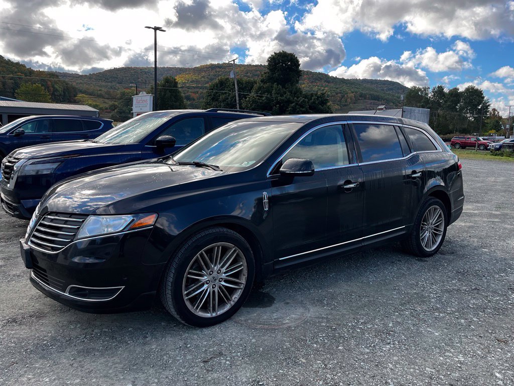 Used 2019 Lincoln MKT Standard SUV