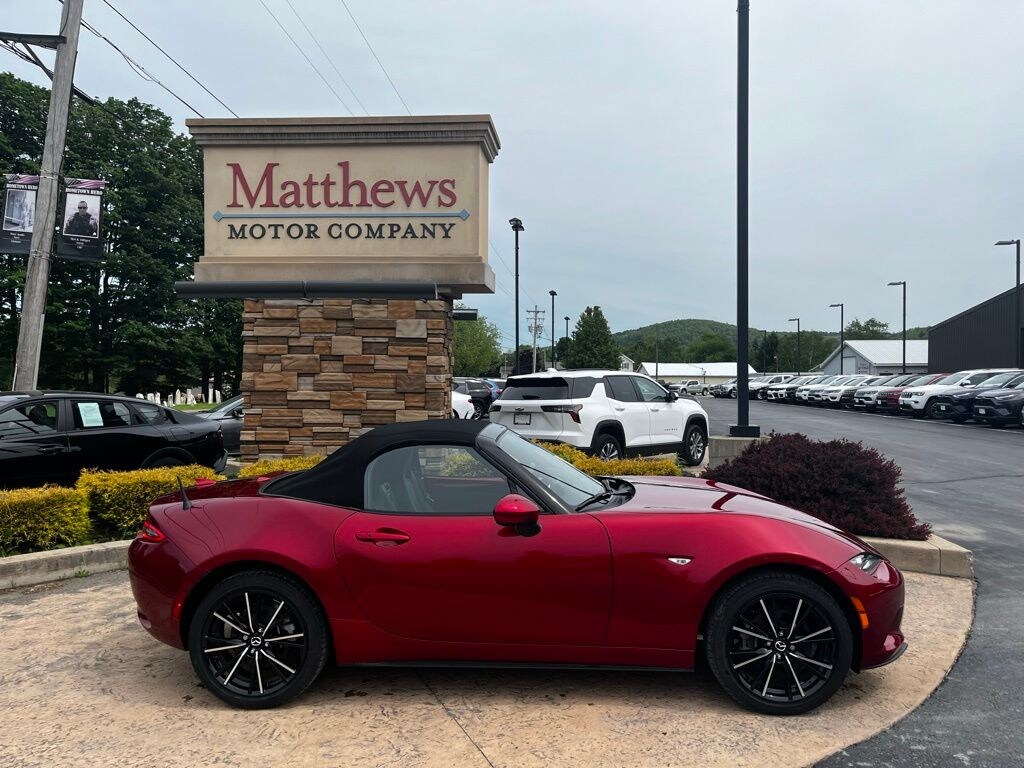 Used 2025 Mazda MX-5 Miata Grand Touring Convertible