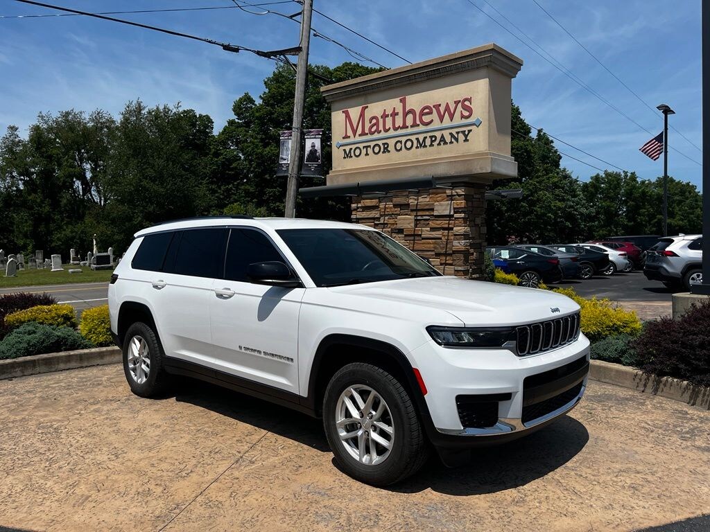 Used 2022 Jeep New Grand Cherokee Laredo SUV