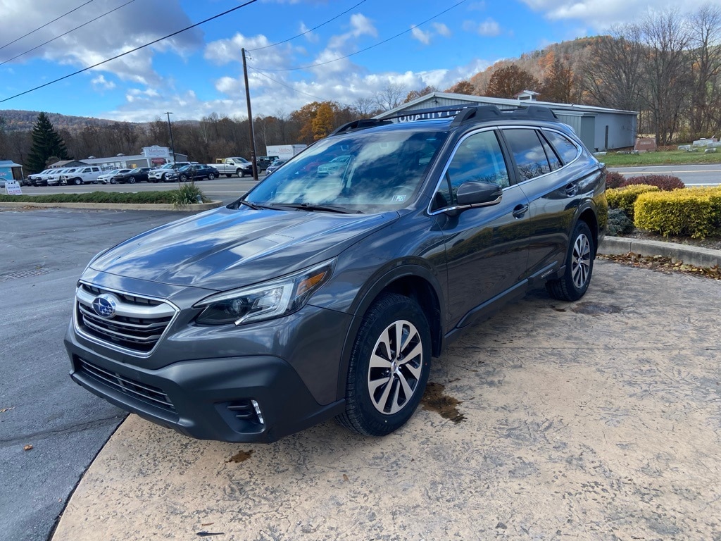 Used 2020 Subaru Outback Premium SUV