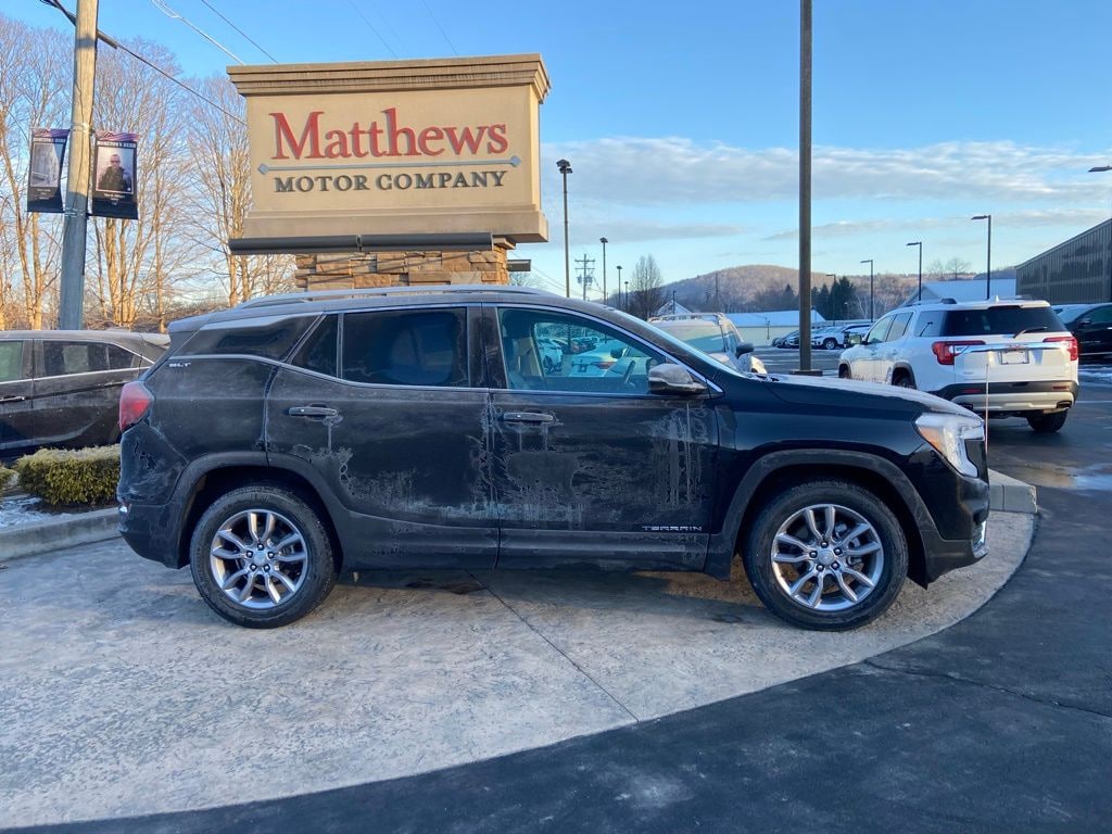 Used 2024 GMC Terrain SLT SUV