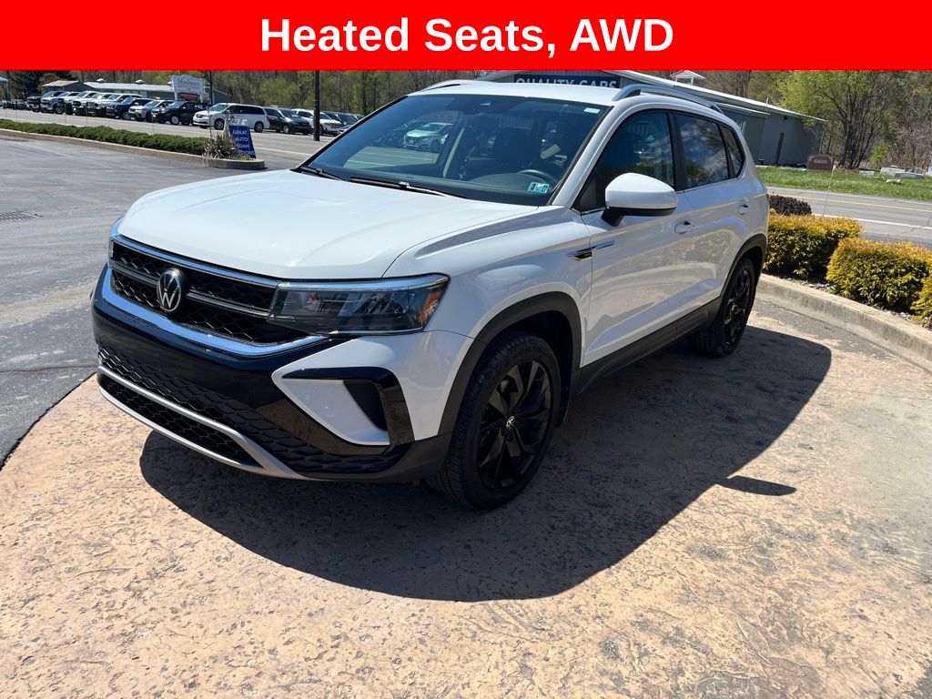 2023 Volkswagen Taos 1.5T SE 4Motion's photo