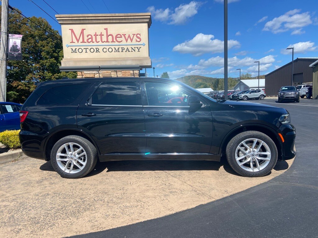 2023 Dodge Durango GT photo 3