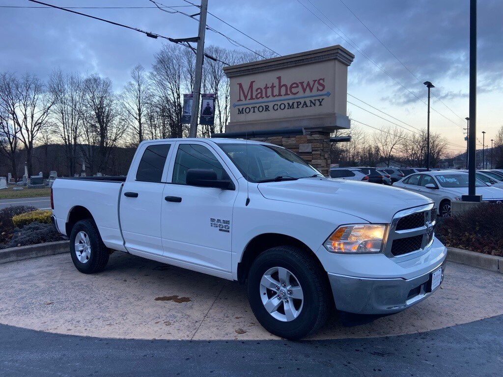 2022 Ram 1500 Classic Tradesman photo 2