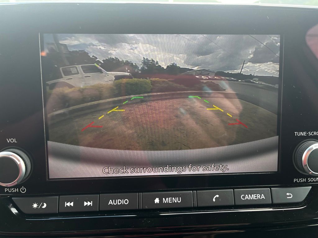 2025 Nissan Pathfinder SV - Photo 18