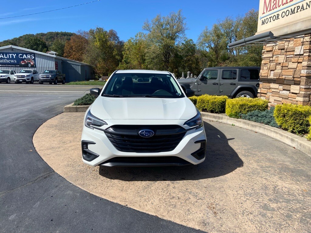 2023 Subaru Legacy Base photo 2