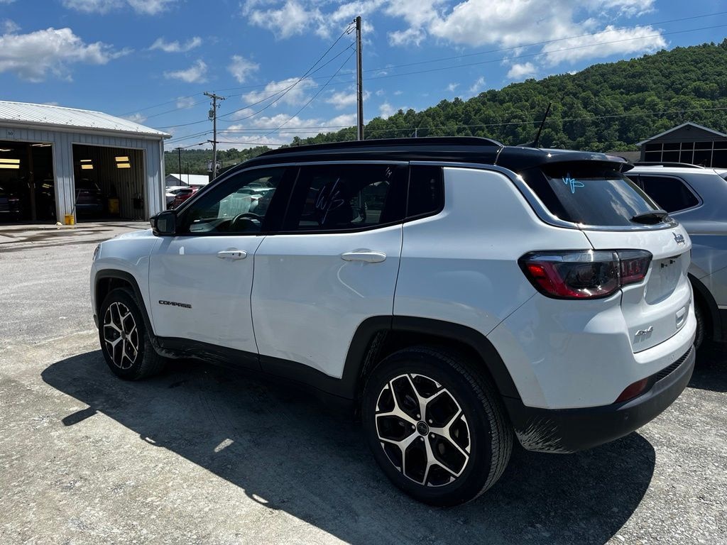 Used 2025 Jeep Compass Limited SUV