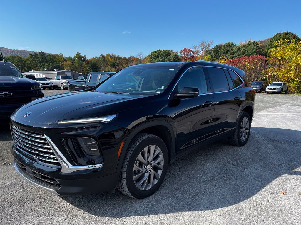 Used 2025 Buick Enclave Preferred SUV