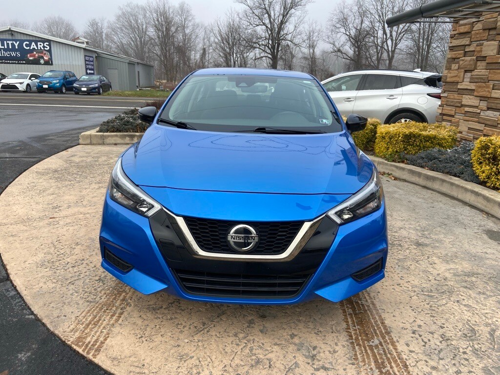 2022 Nissan Versa 1.6 SR photo 2