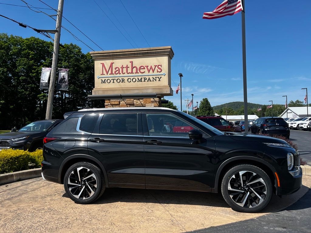 Used 2023 Mitsubishi Outlander SEL SUV