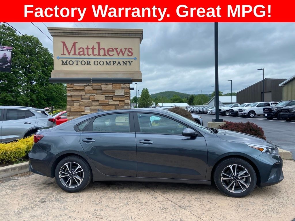 Used 2023 Kia Forte LXS Sedan