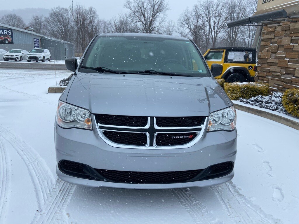 Used 2018 Dodge Grand Caravan SE Van Passenger Van