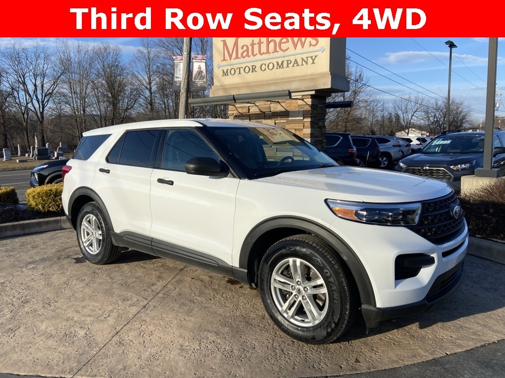 2022 Ford Explorer Base's photo