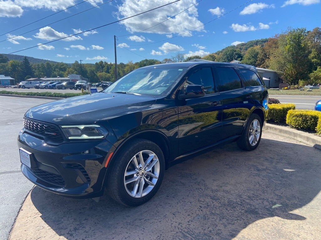 2023 Dodge Durango GT photo 2