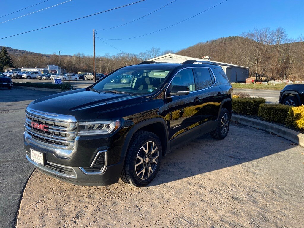 2023 Gmc Acadia SLE photo 2