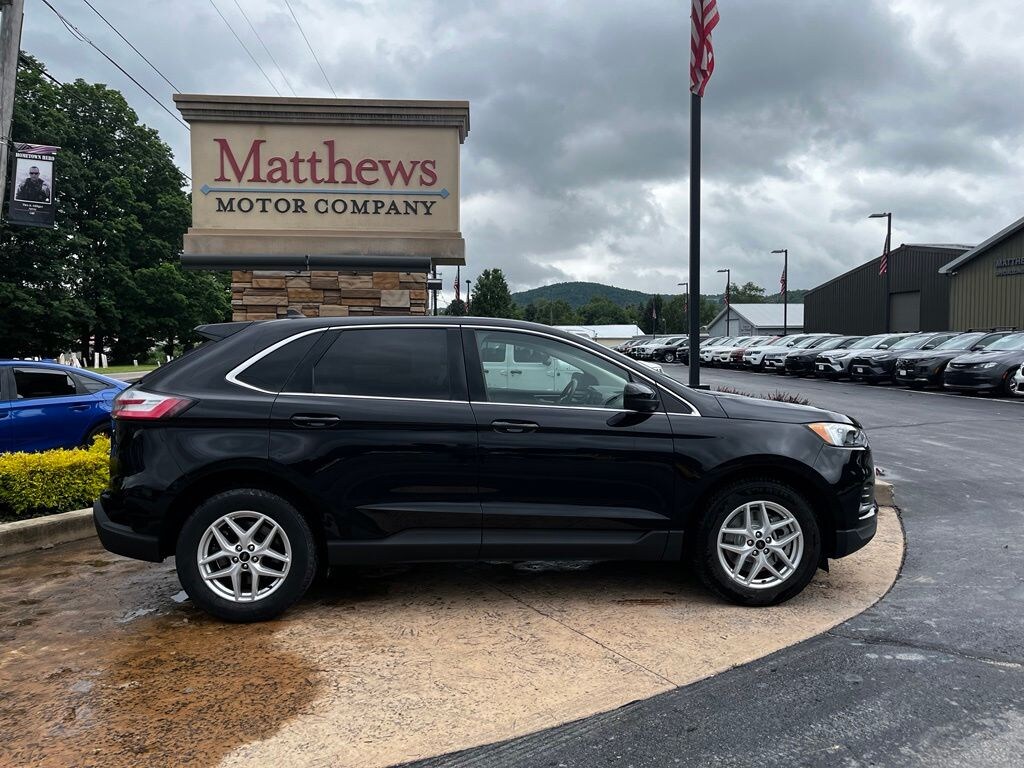 Used 2024 Ford Edge SEL SUV