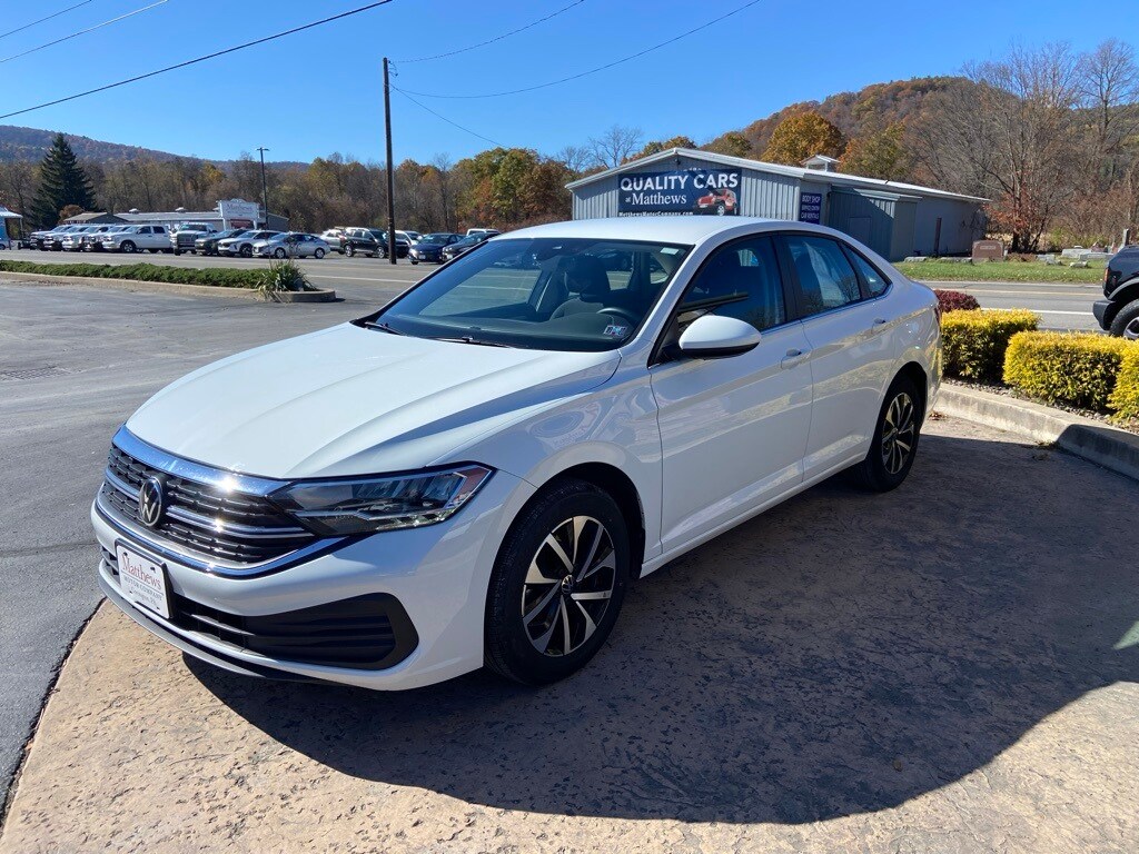 2024 Volkswagen Jetta 1.5T S photo 3