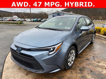 2025 Toyota Corolla Hybrid LE Sedan