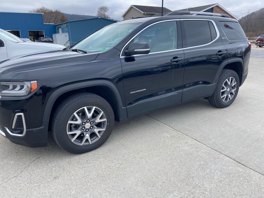Used 2023 GMC Acadia SLT SUV