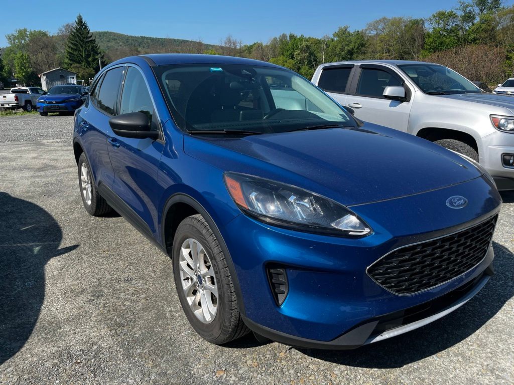 2022 Ford Escape SE AWD's photo