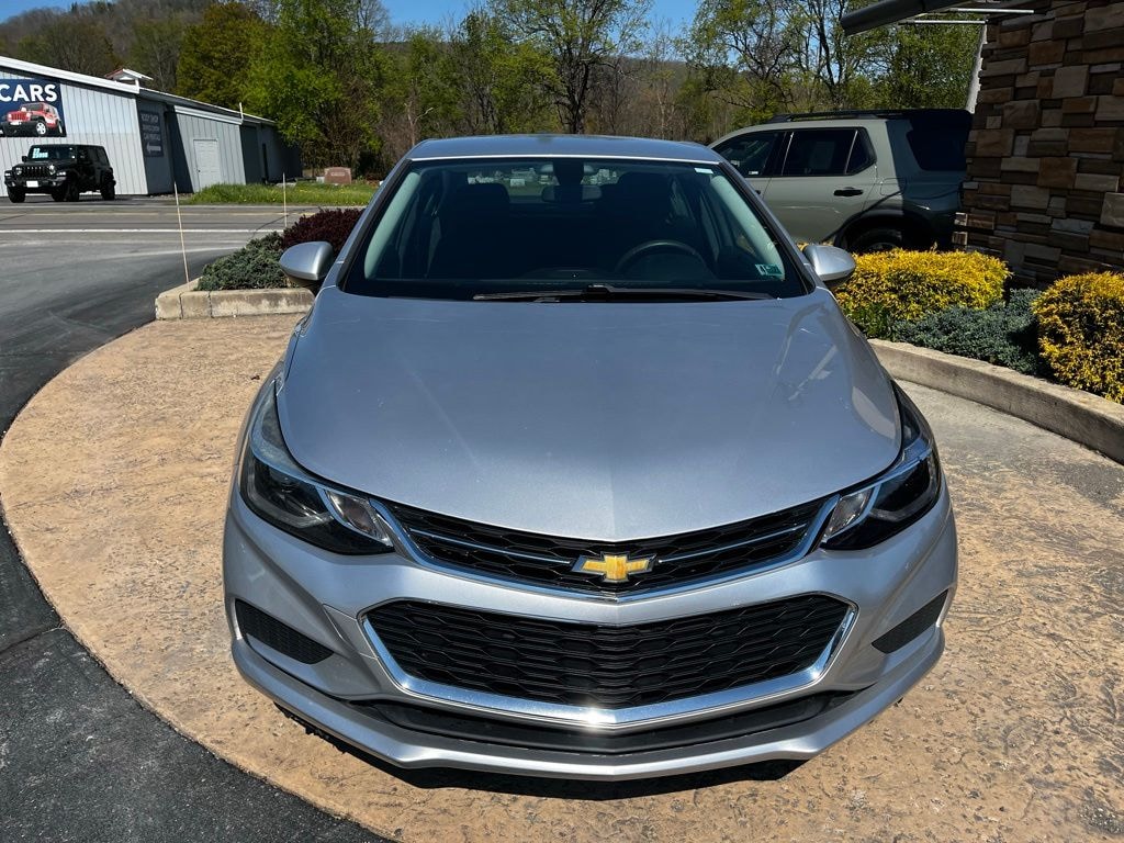 Used 2017 Chevrolet Cruze LT Sedan
