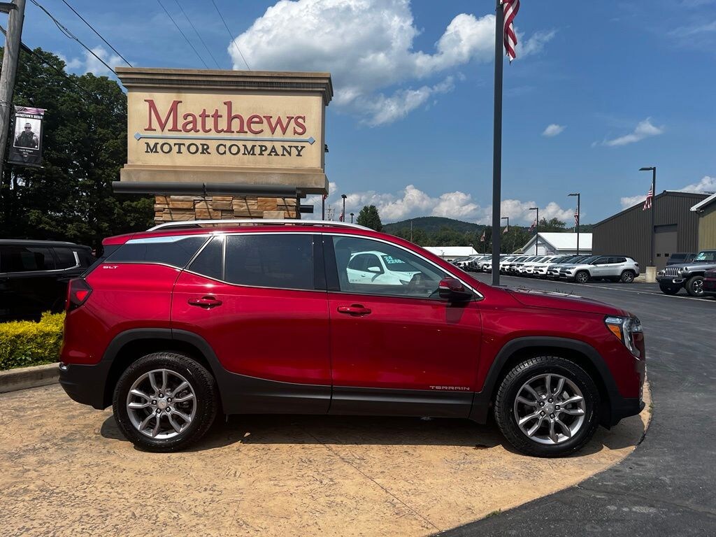 Used 2023 GMC Terrain SLT SUV