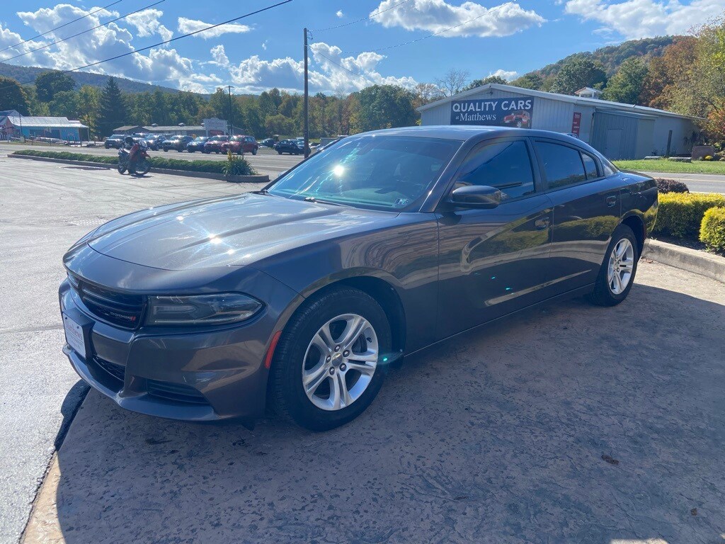 2019 Dodge Charger SXT photo 3