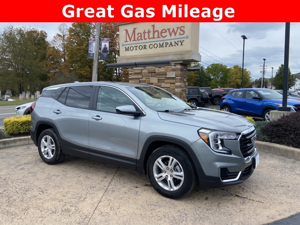 Used 2024 GMC Terrain SLE SUV