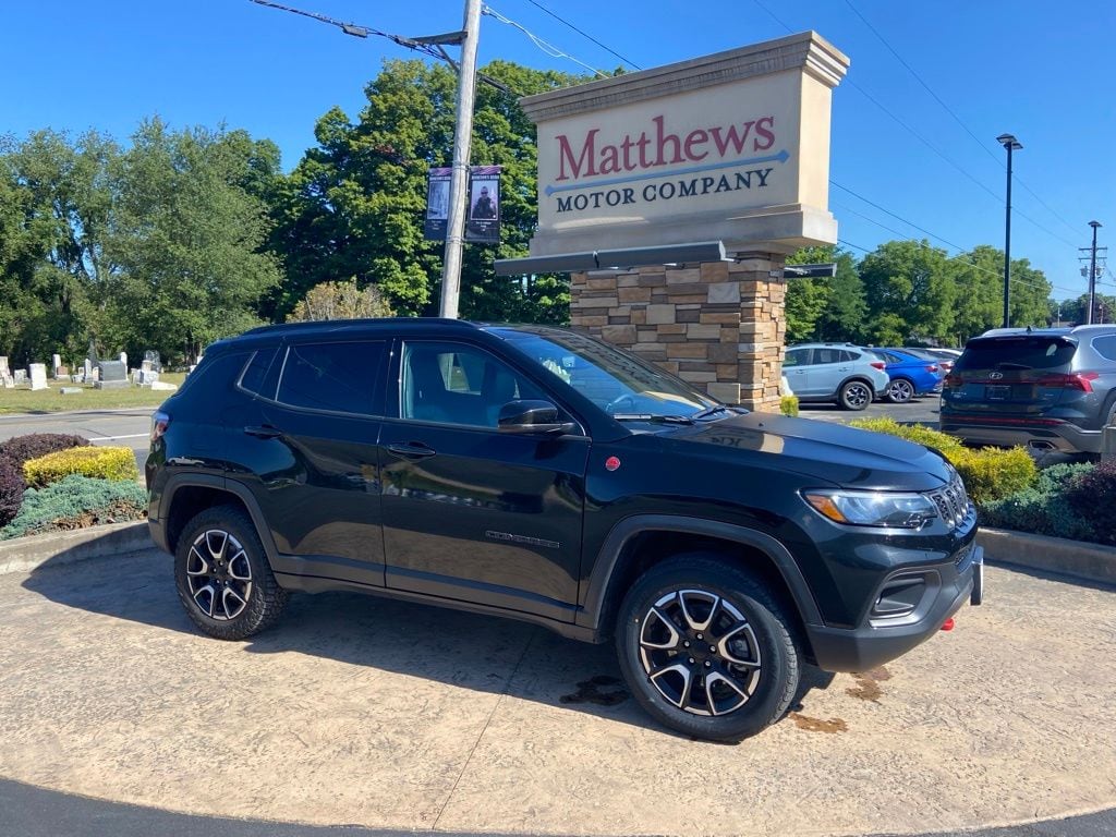2024 Jeep Compass Trailhawk 4X4's photo