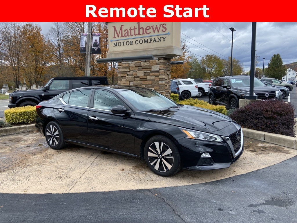 2022 Nissan Altima SV