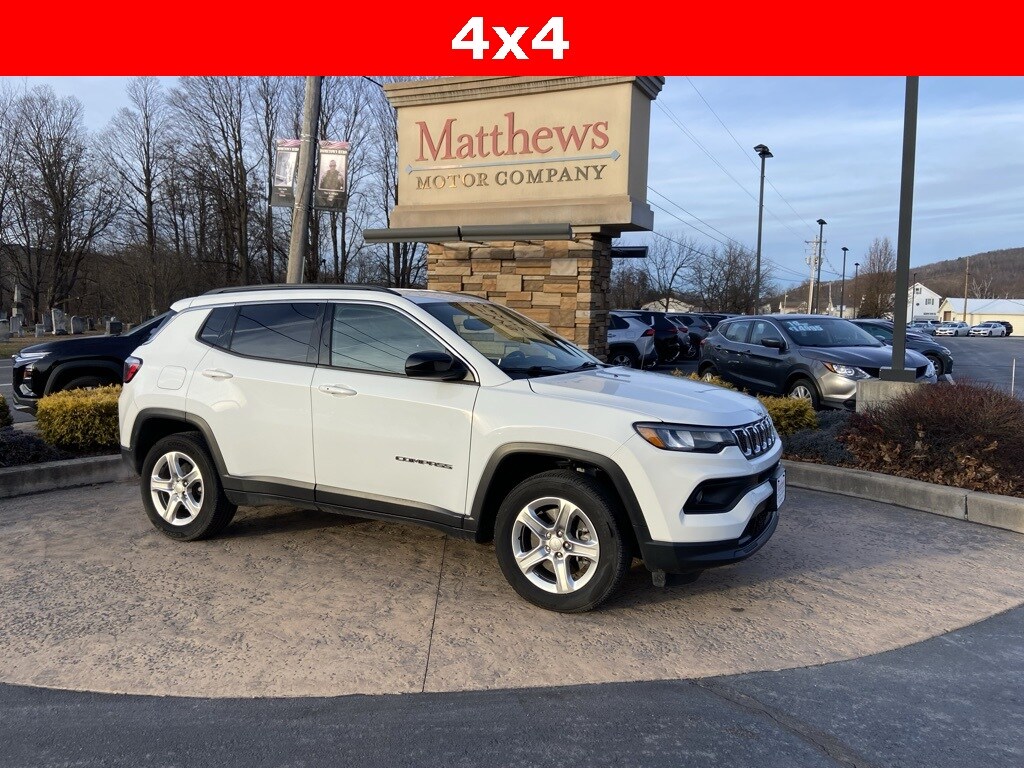 Used 2023 Jeep Compass Latitude SUV