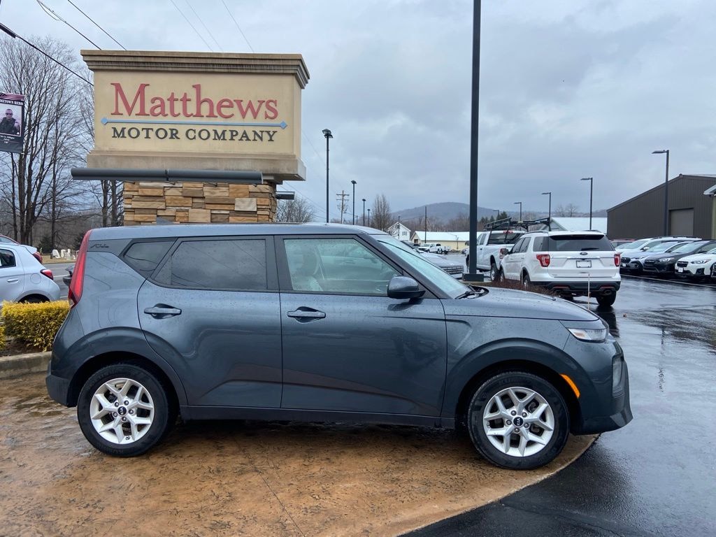Used 2021 Kia Soul S Hatchback