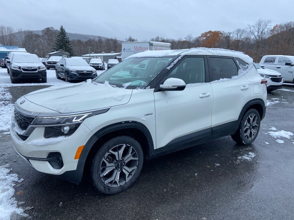 Used 2021 Kia Seltos EX SUV