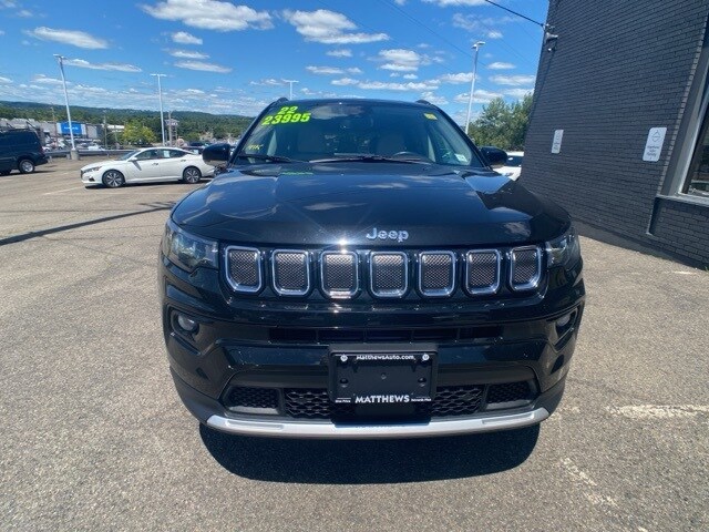 2022 Jeep Compass Limited photo 2