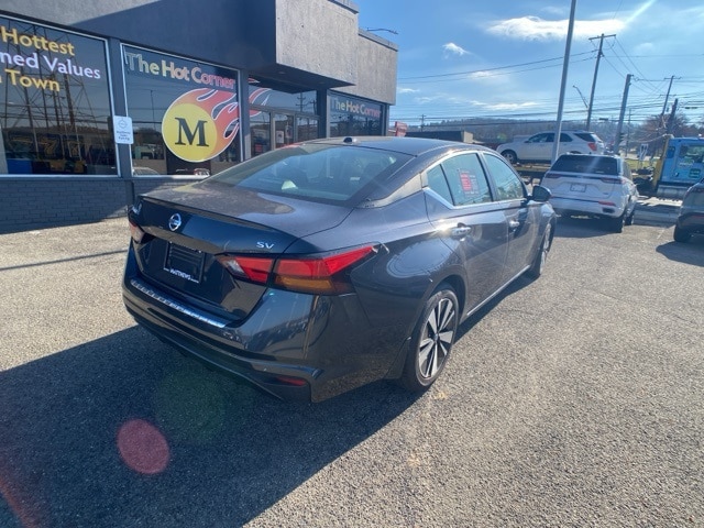 2022 Nissan Altima 2.5 SV photo 4