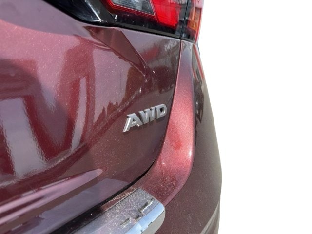 Additional photo of vehicle.