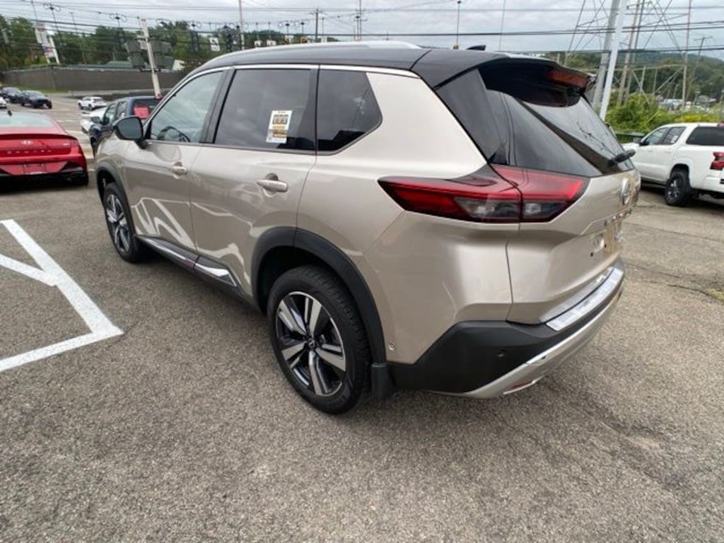 Used 2022 Nissan Rogue Platinum SUV