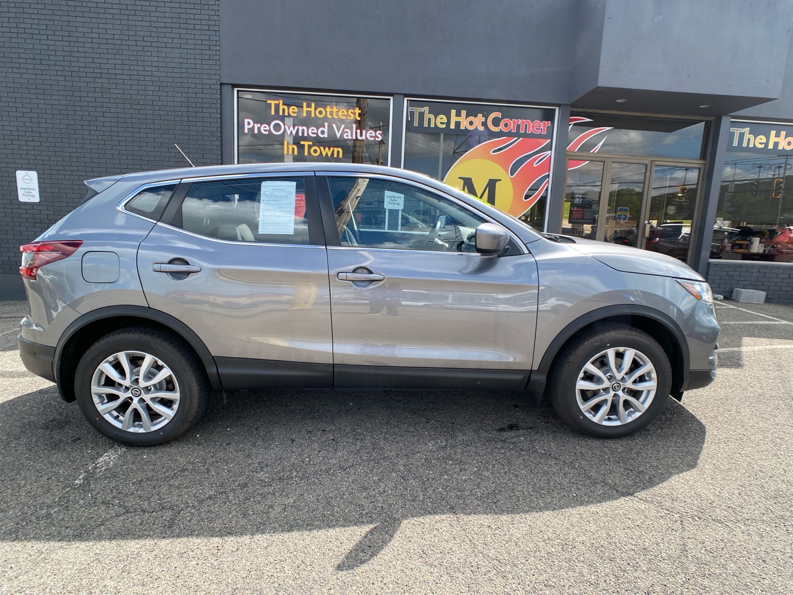 Certified 2021 Nissan Rogue Sport S with VIN JN1BJ1AW5MW671202 for sale in Liverpool, NY