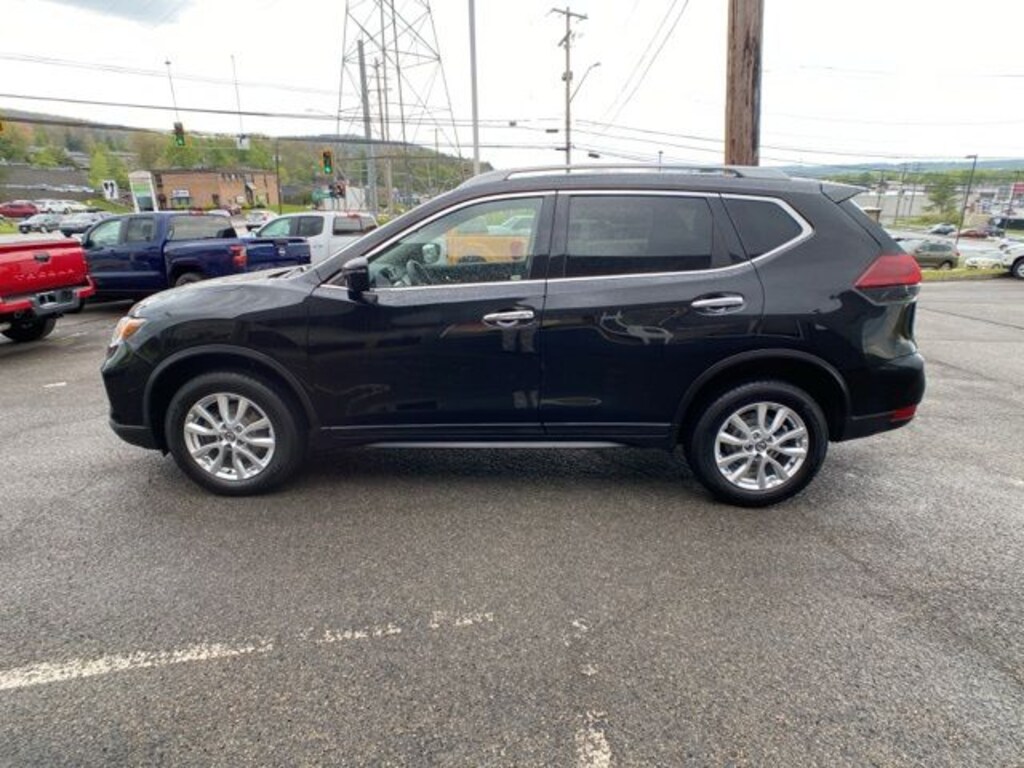 Certified 2020 Nissan Rogue SV SUV