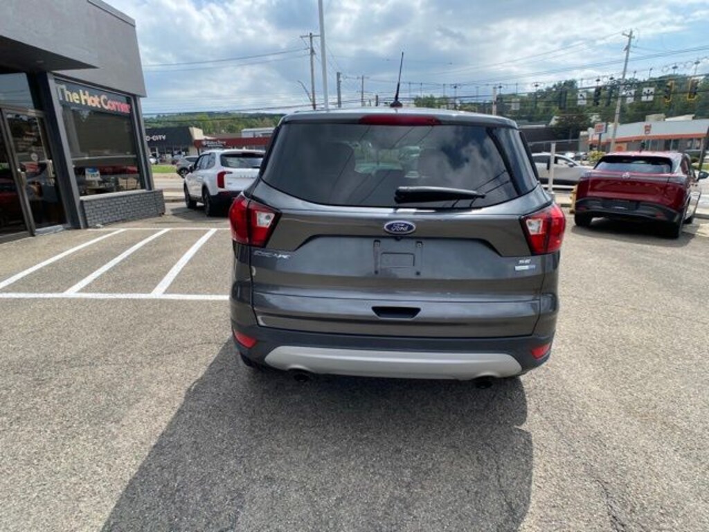 Used 2019 Ford Escape SE SUV