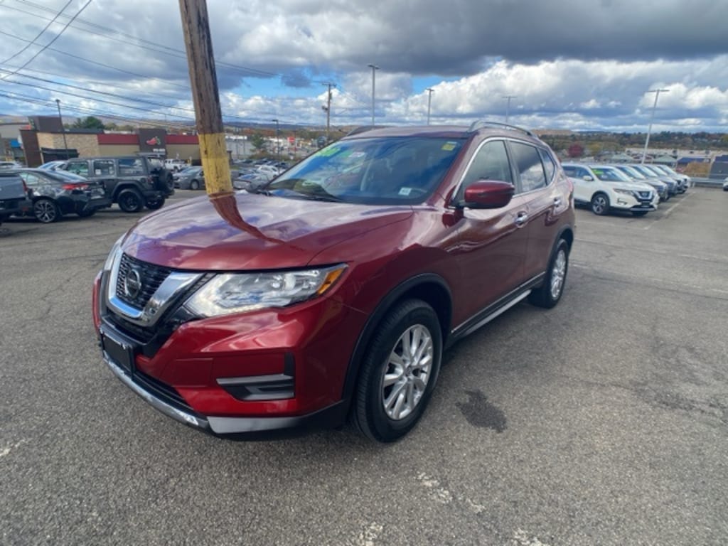 Used 2019 Nissan Rogue SV SUV