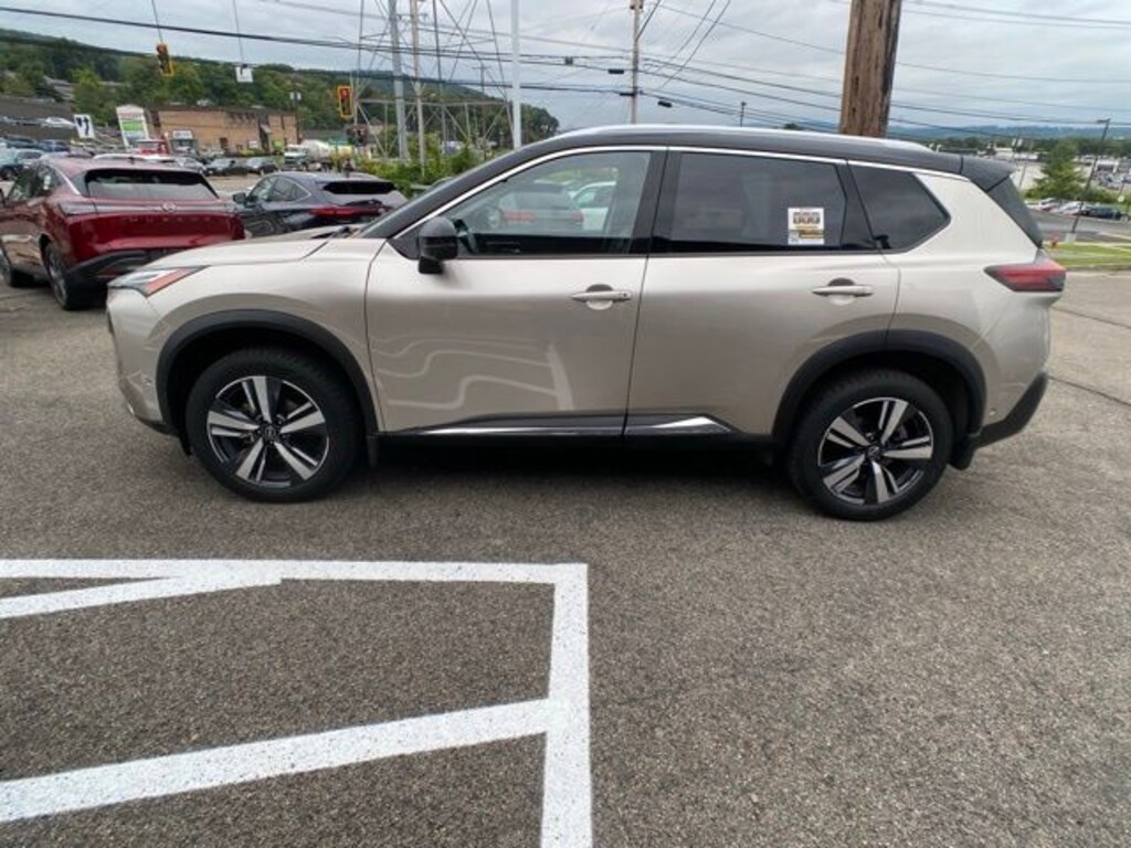 Certified 2022 Nissan Rogue Platinum SUV